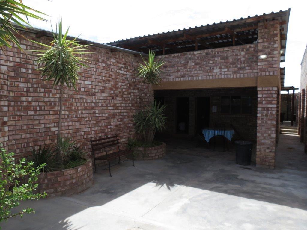 Melissa'S Guest House Kamanjab Екстер'єр фото